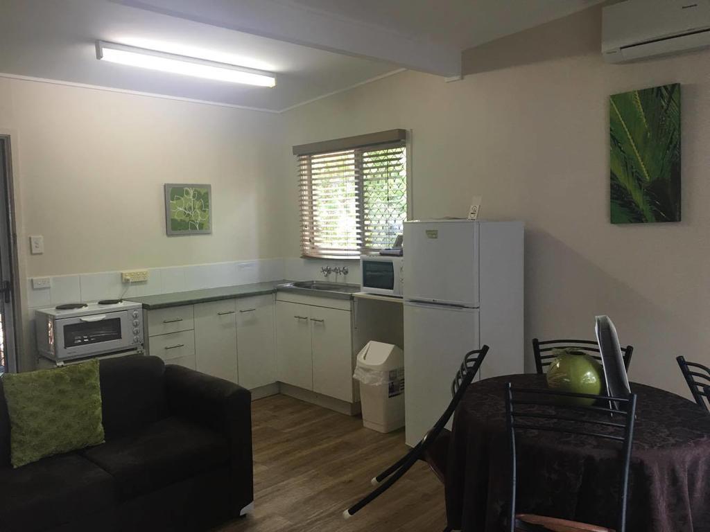 Mapleton Cabins & Caravan Park المظهر الخارجي الصورة