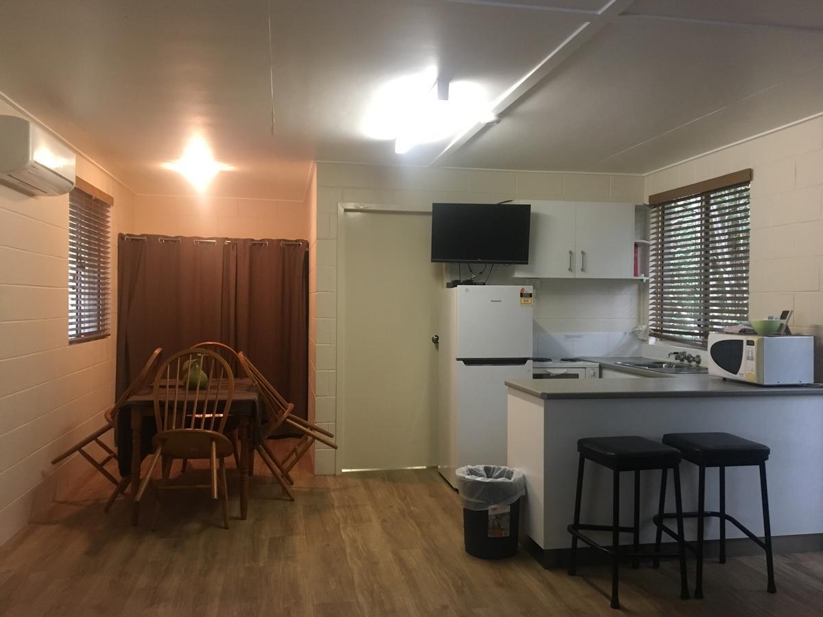 Mapleton Cabins & Caravan Park المظهر الخارجي الصورة